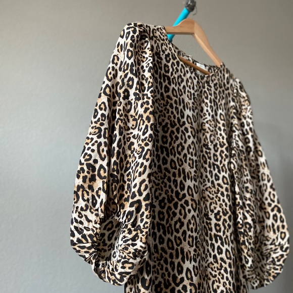 ❌SOLD❌ Leopard-print Balloon-sleeved Long Dress - Picture 6 of 10